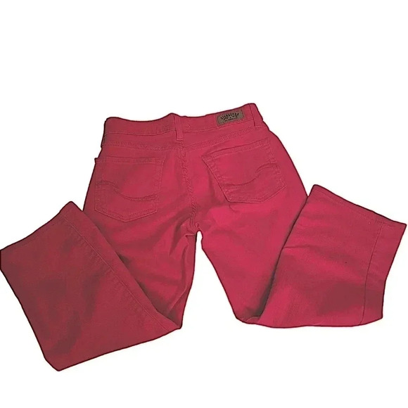 Signature Levi Strauss Capris Misses 4 NWOT - Picture 2 of 3